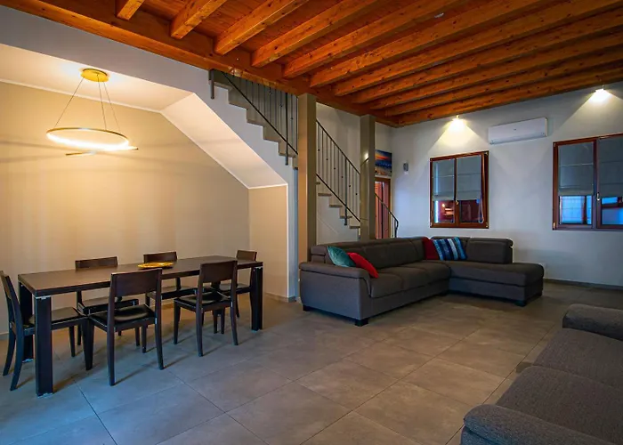 مزرعة للإقامة Loft Bagnara di Romagna